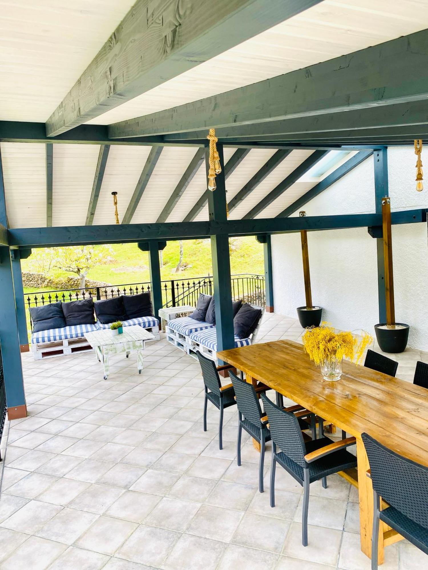 El 42 Mijares Villa ภายนอก รูปภาพ
